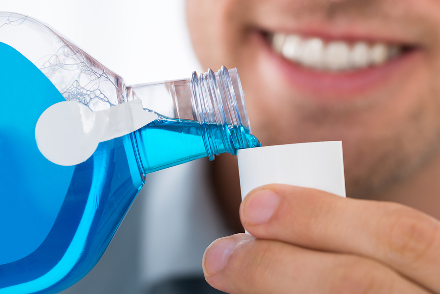 should-you-use-mouthwash-community-dental-group