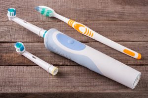 Electric V. Manual Toothbrush – Which Is Better?