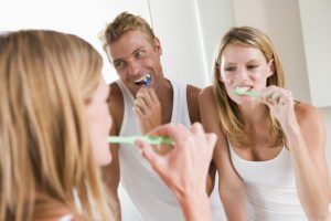 How To Properly Brush Your Teeth