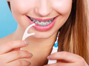 Make Flossing Easier With The Right Tools