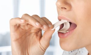 Can You Chew Gum Instead Of Flossing?