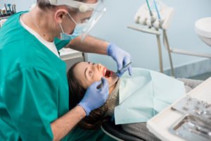 The Top 3 Benefits Of Receiving A Professional Teeth Cleaning 